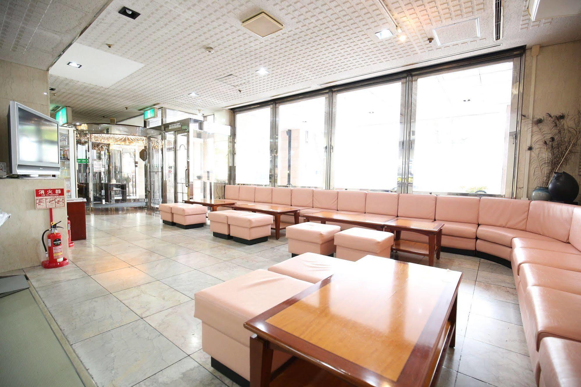 Hotel Himeji Plaza Екстер'єр фото